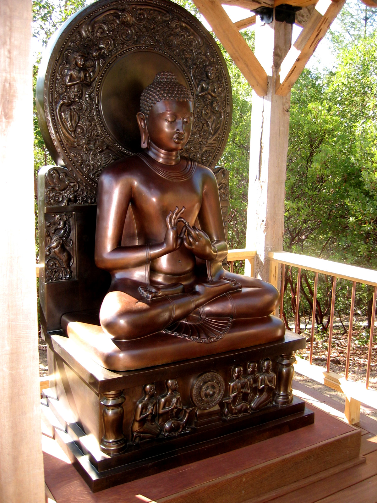Sarnath Buddha (mr 0148).jpg